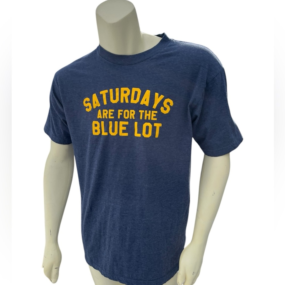 Men’s Large West Virginia Mountaineers Blue Lot  Football T-Shirt Tailgating